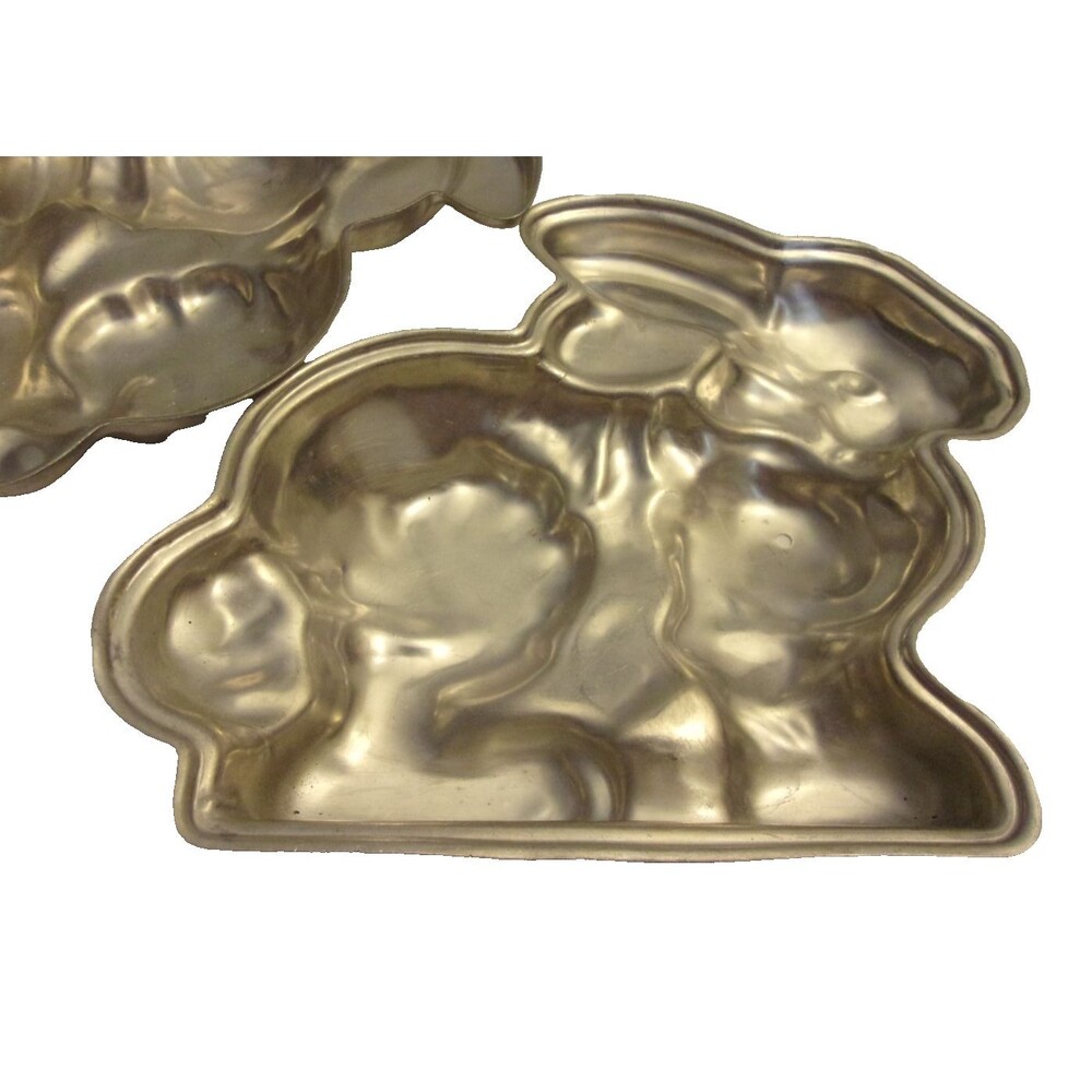 Two Piece Bunny Rabbit Aluminum Cake Pan Baking Mold Vintage - Picture 5 of 7